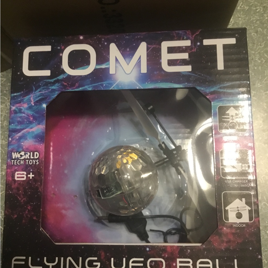 Set Of 2 Brand New World Tec Toys  Comet Flying Heliball